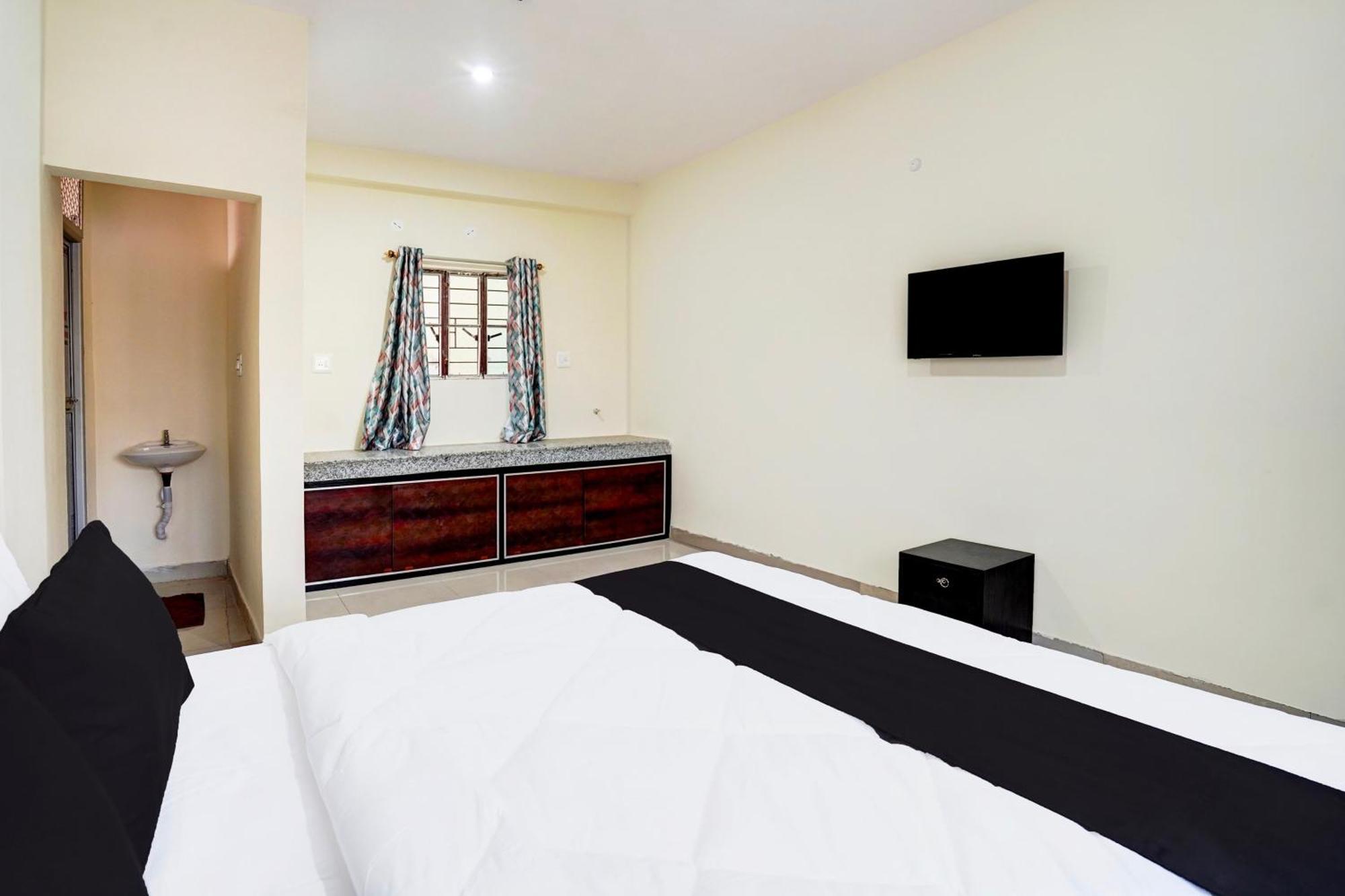 Hotel O The Crown Inn Danapur Esterno foto