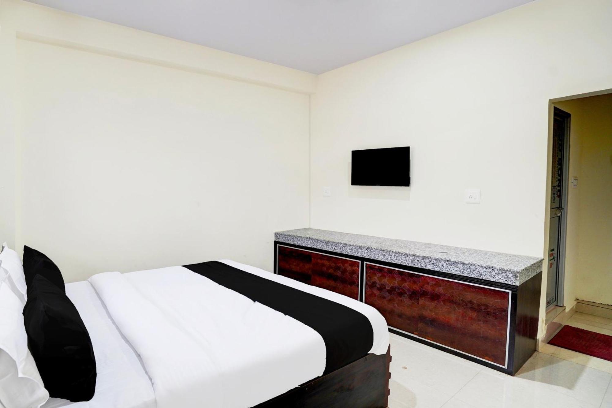 Hotel O The Crown Inn Danapur Esterno foto